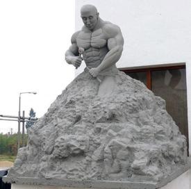 Picture of statue of muscle man 